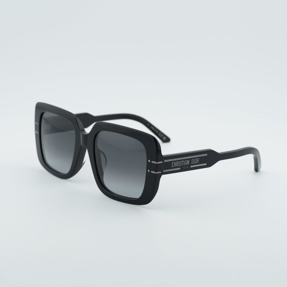 Dior DIORSIGNATURE S11F 14A1 Sunglasses Black Square Frame, Grey Lenses